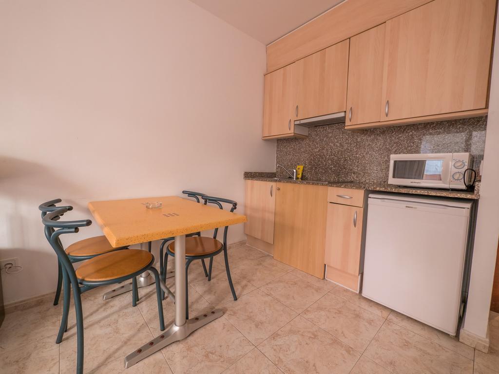 Apartaments Ar Easy Santa Anna II Lloret de Mar Kültér fotó