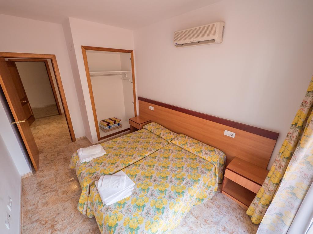 Apartaments Ar Easy Santa Anna II Lloret de Mar Kültér fotó