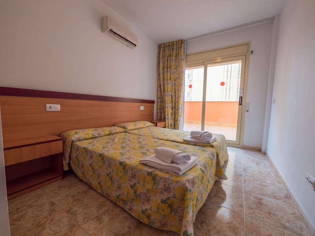 Apartaments Ar Easy Santa Anna II Lloret de Mar Kültér fotó