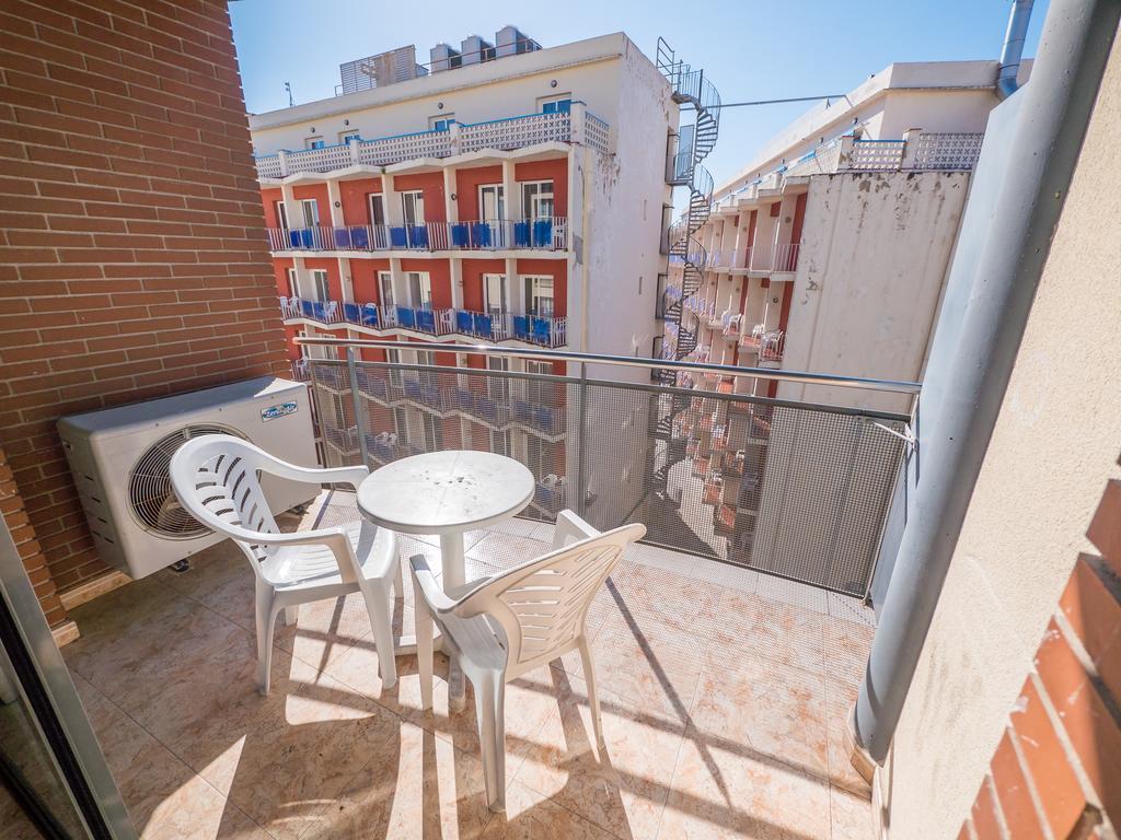 Apartaments Ar Easy Santa Anna II Lloret de Mar Kültér fotó